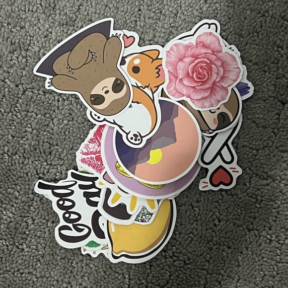 Lightly used Old Navy pants - Picture 4 of 4